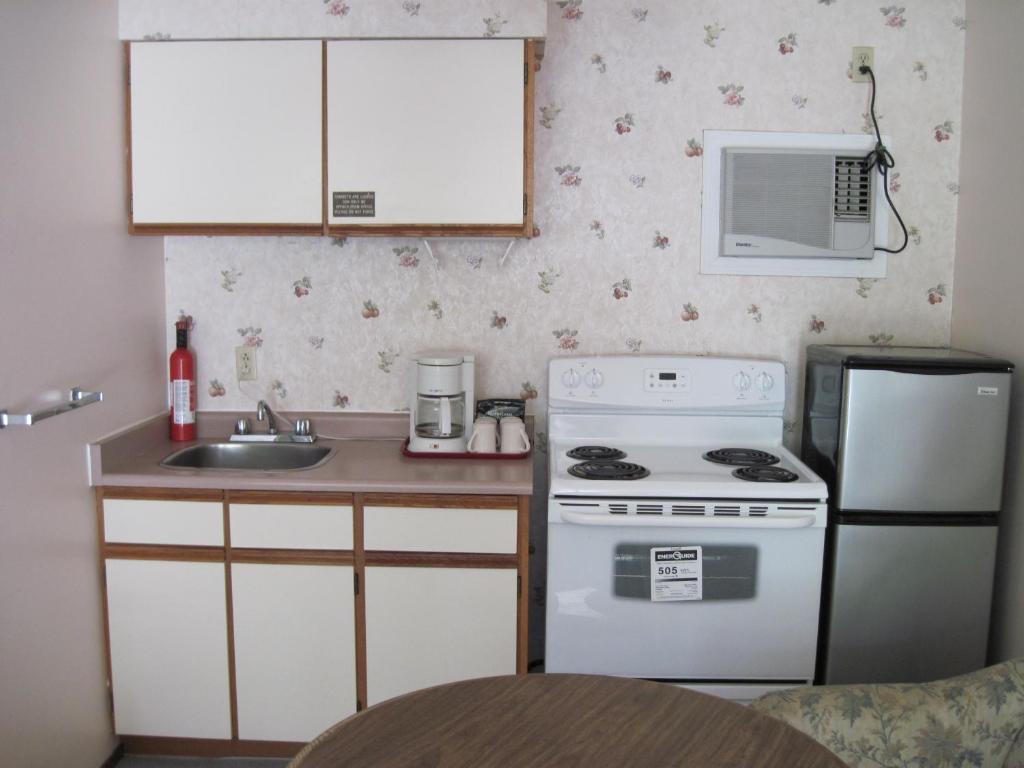 Alpine Motel Hope Habitación foto
